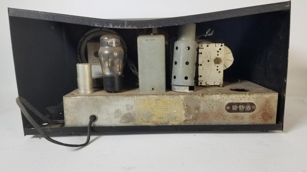 Hallicrafters SKY BUDDY Vintage Radio Receiver