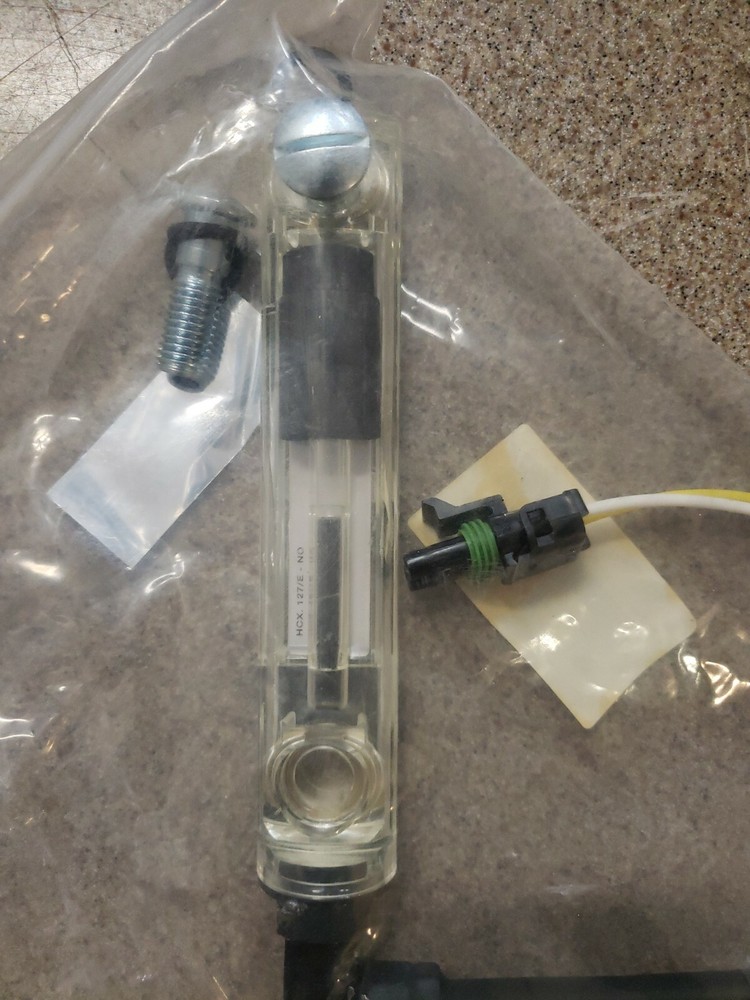 New Flyer 223548 Gauge Fluid Level 5" BC
