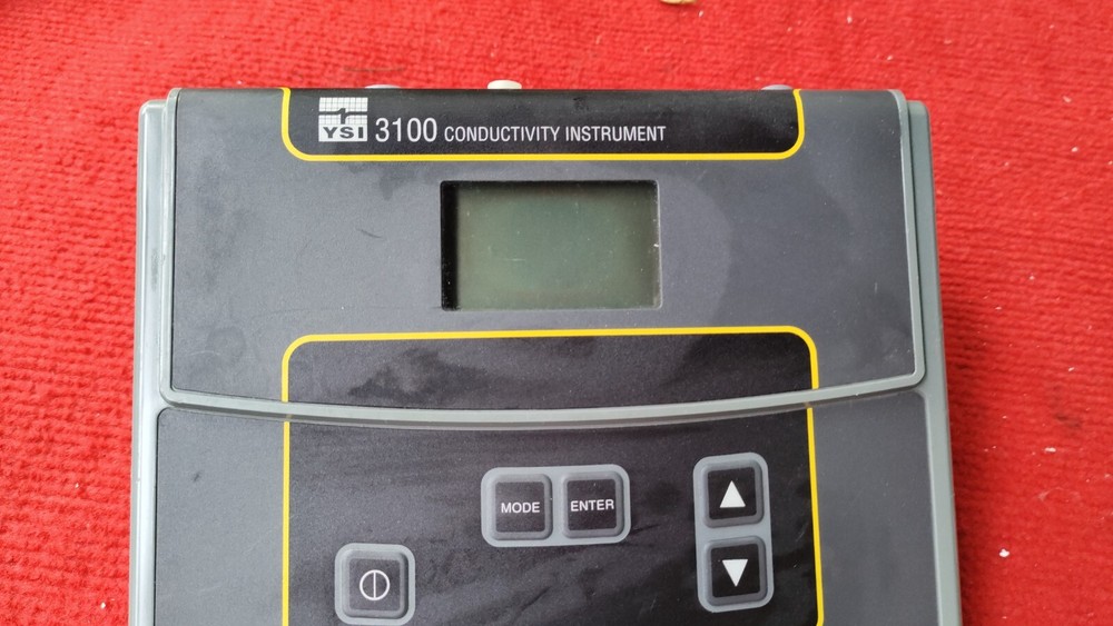 P:VT9 YSI 3100 Conductivity Instrument