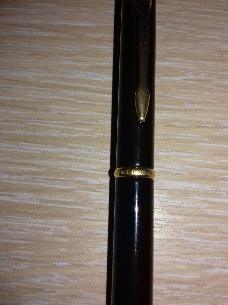 PARKER PEN AND MECHANICAL PENCIL SET Ref: 27