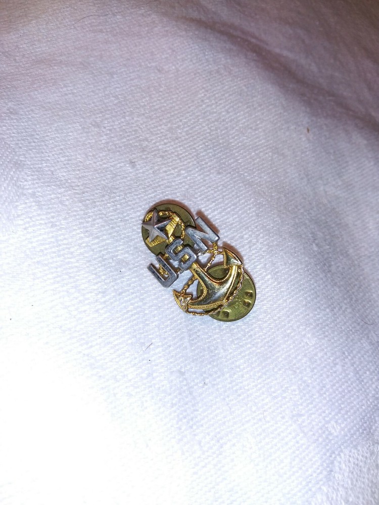 WWII or Era Naval Officer Collar Hat Cap Badge Pin One Inch