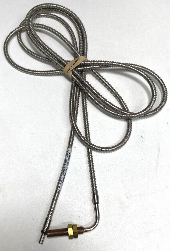 Banner Engineering IAT28S Fiber Optic Sensor 8ft Length