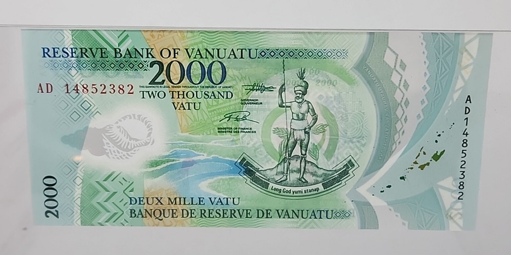 Vanuatu, 2000 Vatu, 2014, POLYMER, Birds