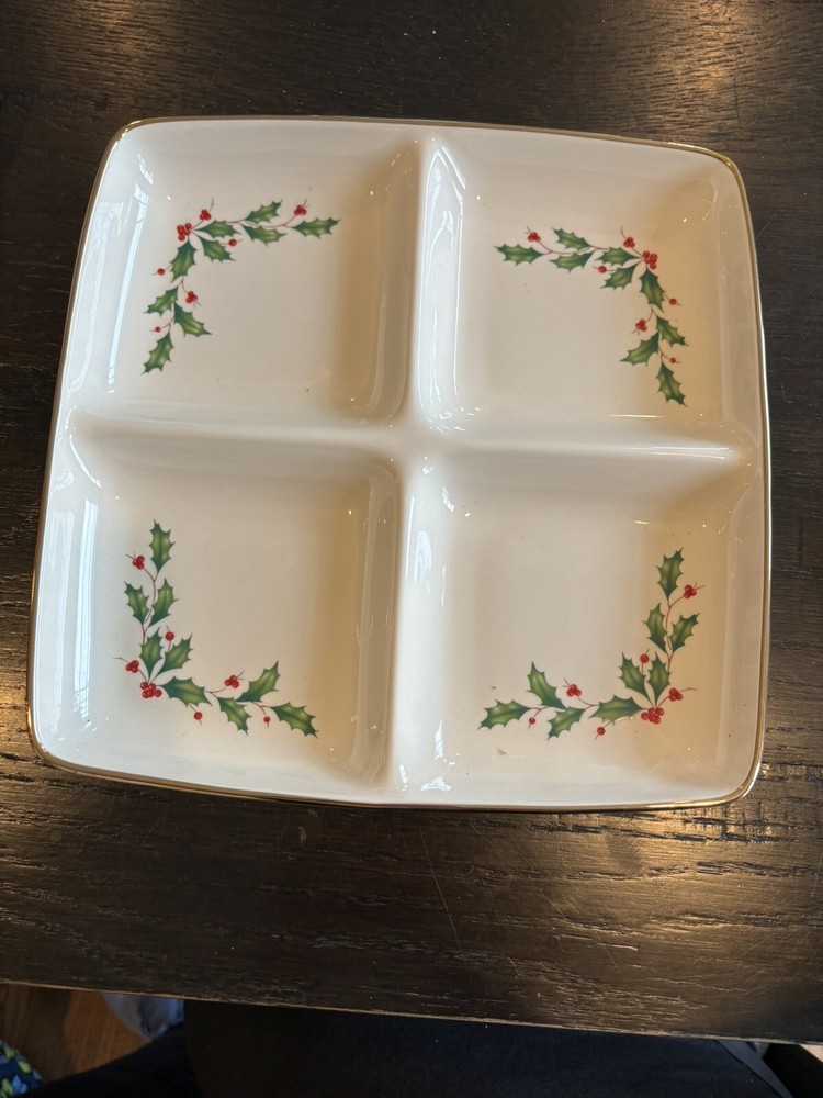 Lenox Christmas Holiday Divided Server With 4 Sections