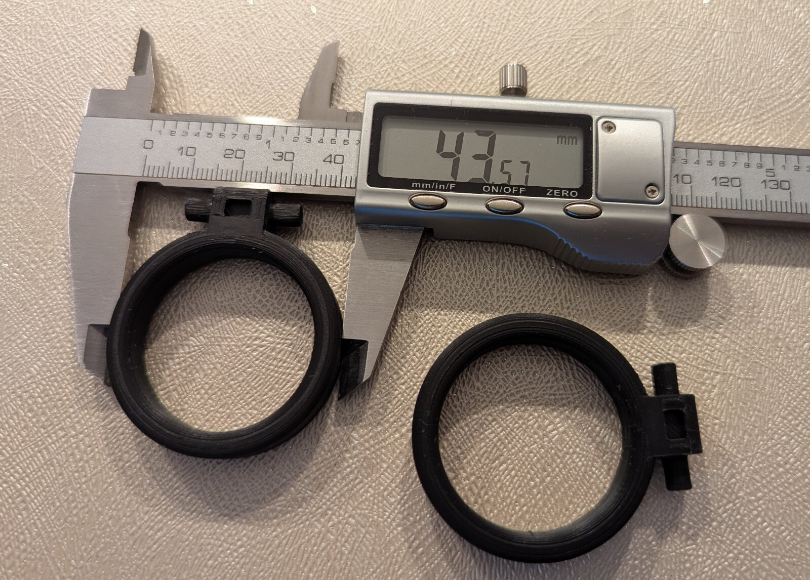 Moukey MTs10-2 Karaoke replacement microphone holder-Round Version, Black, QTY=2