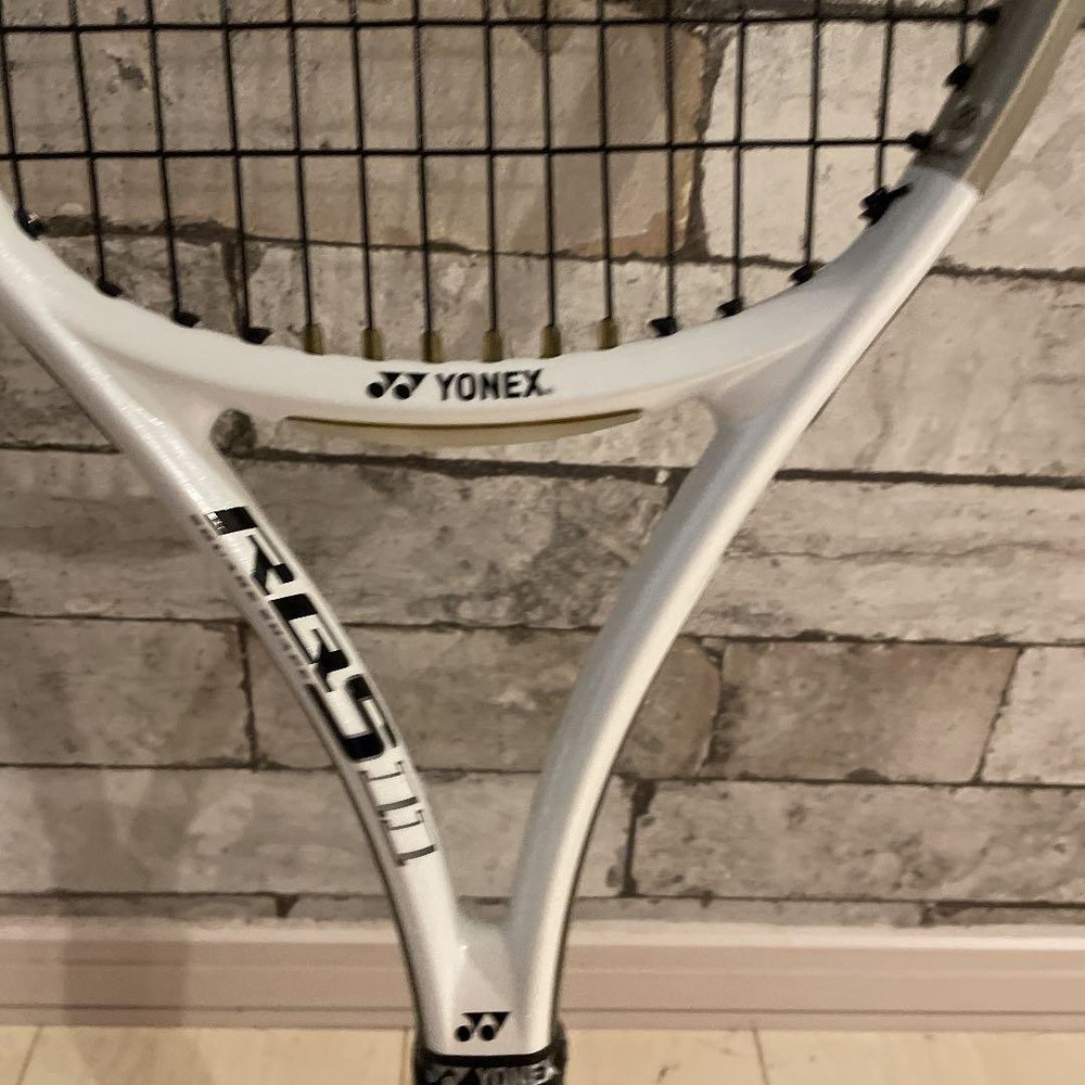 Yonex tennis racket