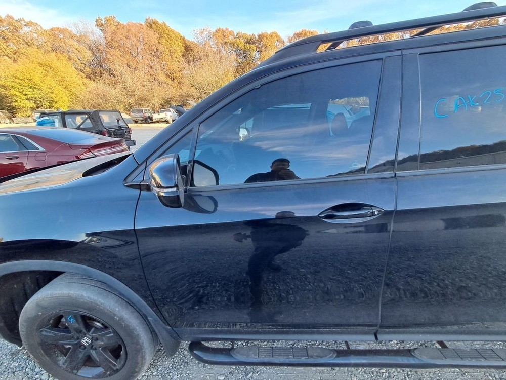 RIDGELINE 2022 Glove Box 4868392