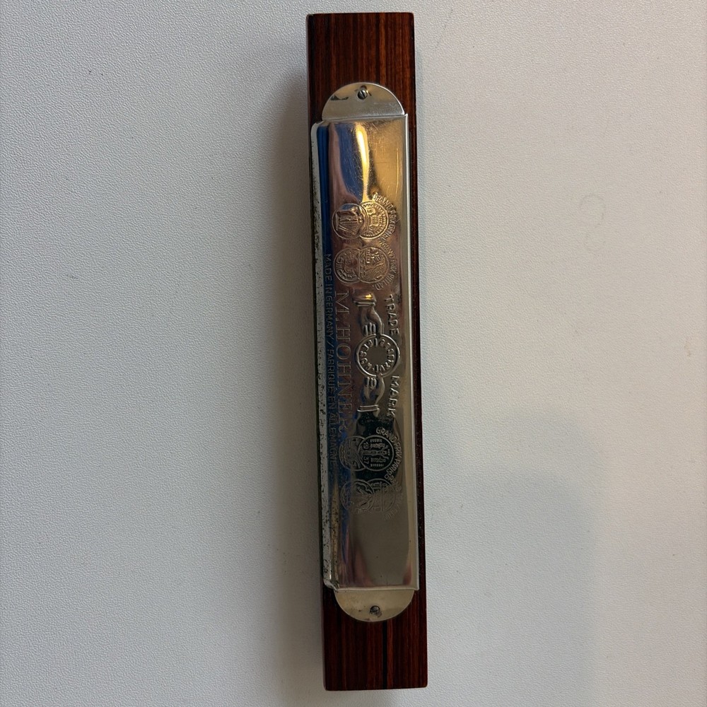 M HONER HARMONICA