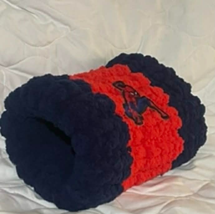 Insulated Chunky Fingerknitted Hand Warmer