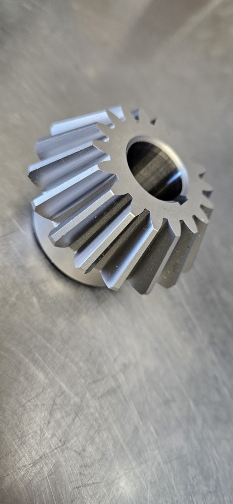1035016 Univex Gear