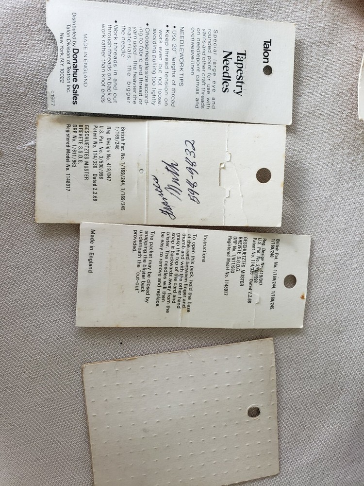 Dritz Tapestry Needle Threader & Needles