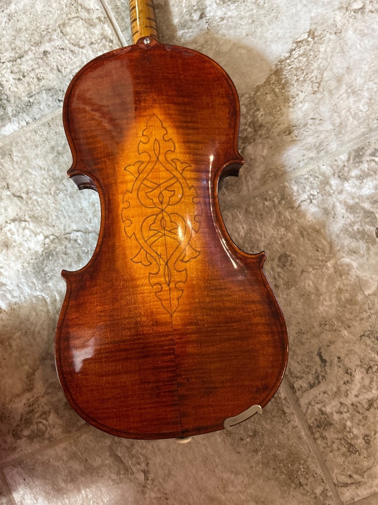 Violin 4/4 with hard case