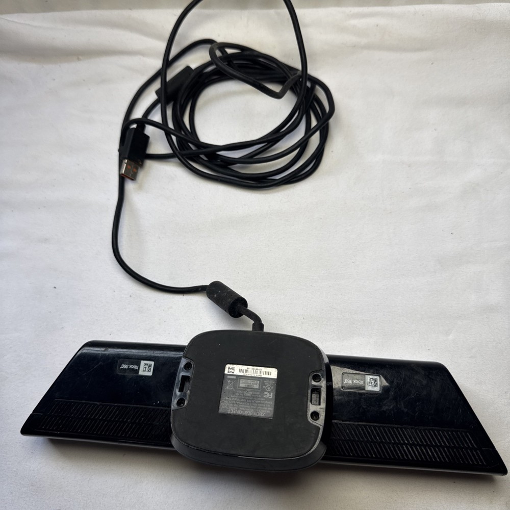 Microsoft 1473 Xbox 360 Kinect Sensor Bar Only - Black