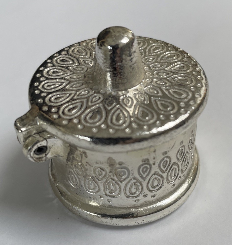 ANTIQUE SILVER PLATED SNUFF PILL BOX
