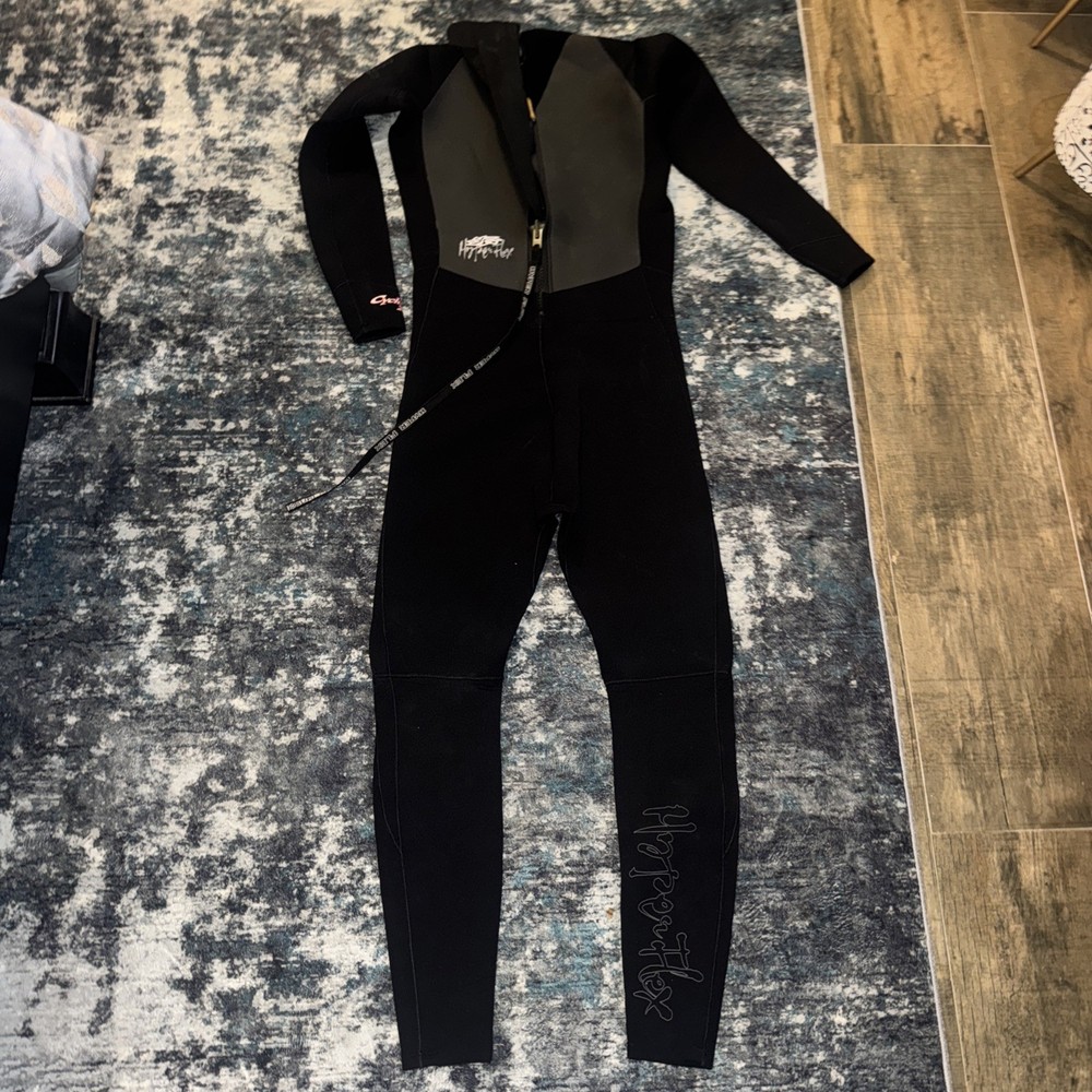 Hyperflex Cyclone Mens 3.2 mm Wetsuit Size XLS