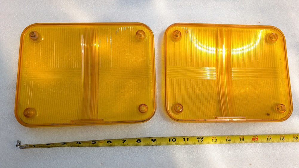 Whelen Model 97 Light Cover, Yellow