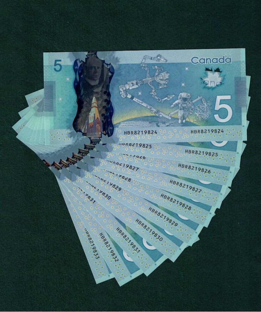 !!! Prefix HBR !!! Macklem-Poloz !!! One $5 Polymer Note ChUNC 2013 Canada