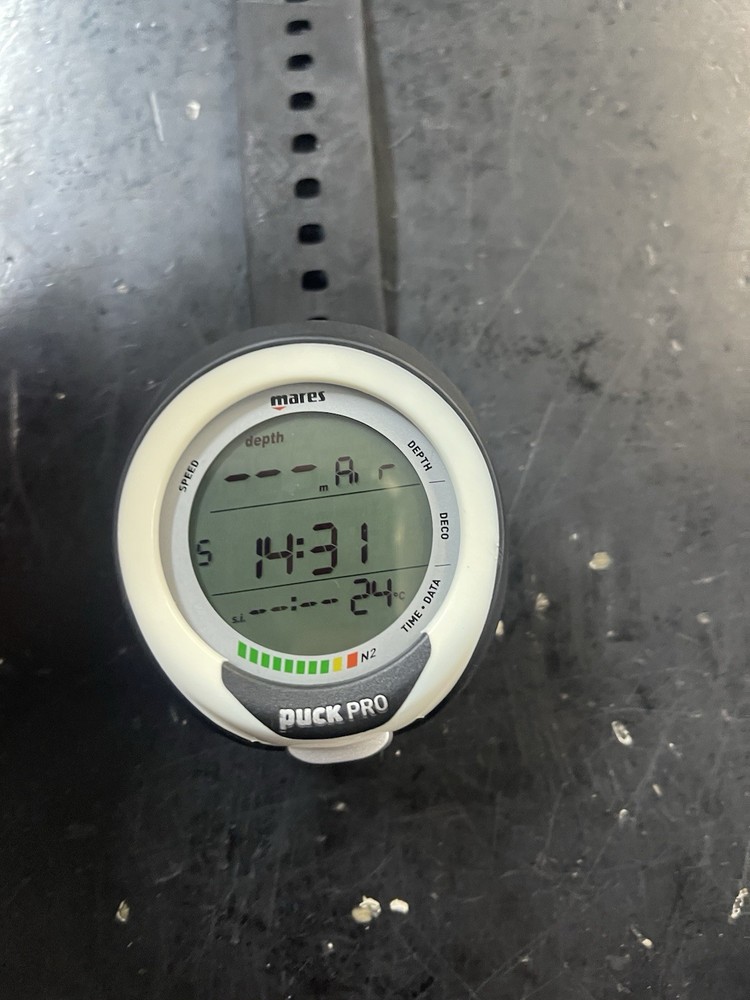 Mares Puck Pro Plus Scuba Dive Computer White / Black