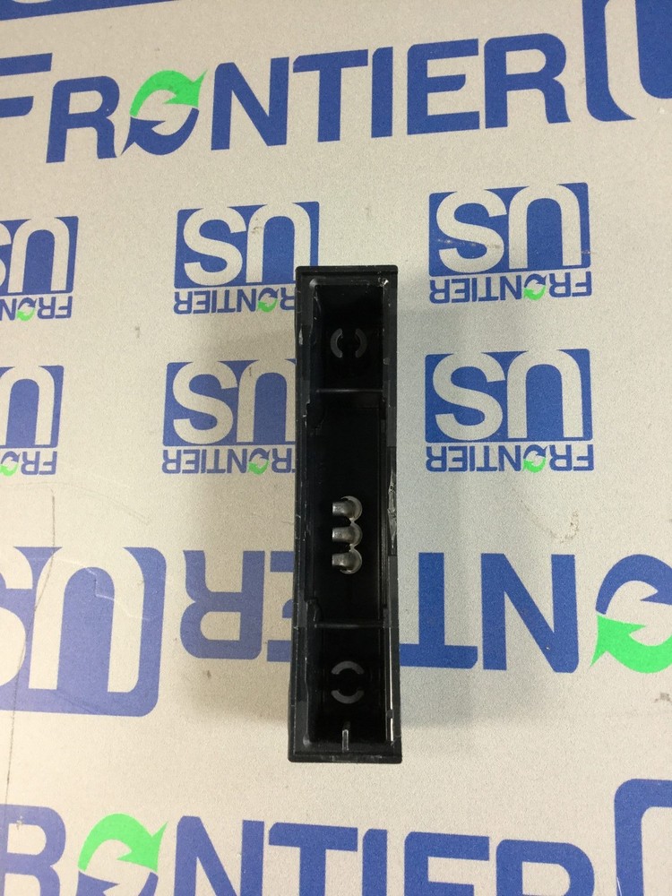 HPE MSA2012 Plastic Ear ASM Right 79-00000530