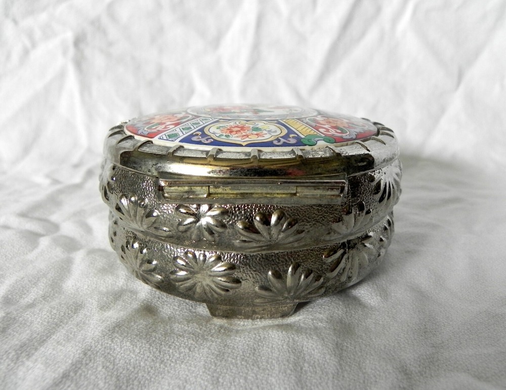 FB Rogers JEWELRY TRINKET BOX Silver Plate With Red Felt Lining