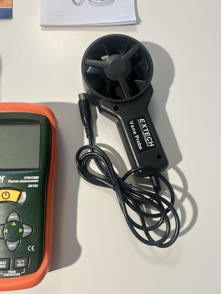Extech Instruments AN100 Thermo-Anemometer Kit With Bag And Manual