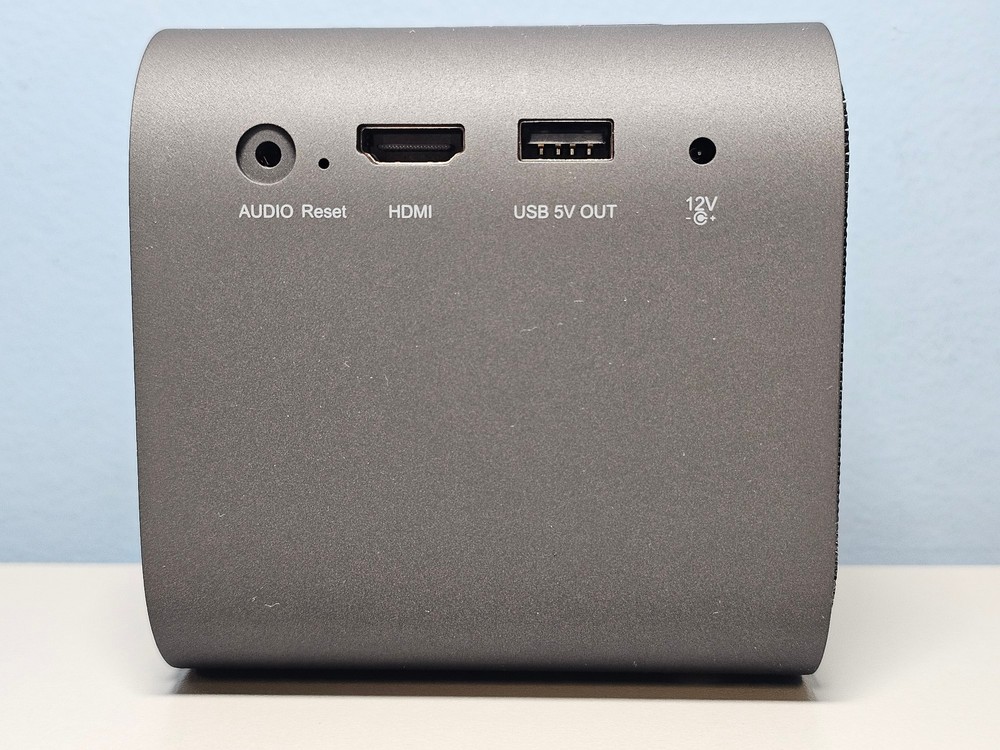 Apeman M7 Projector - 1080p -DLP Technology - Bluetooth - .8-2.6m Projection