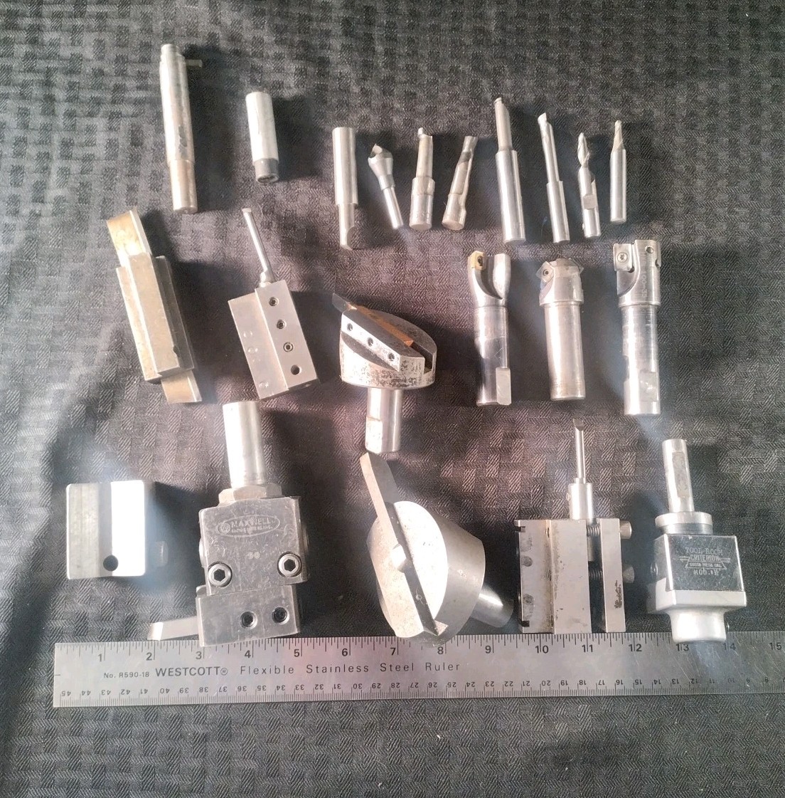 Bulk Lot Milling Tools Tool Holders Endmills Maxwell Criterion Bokum Valenite