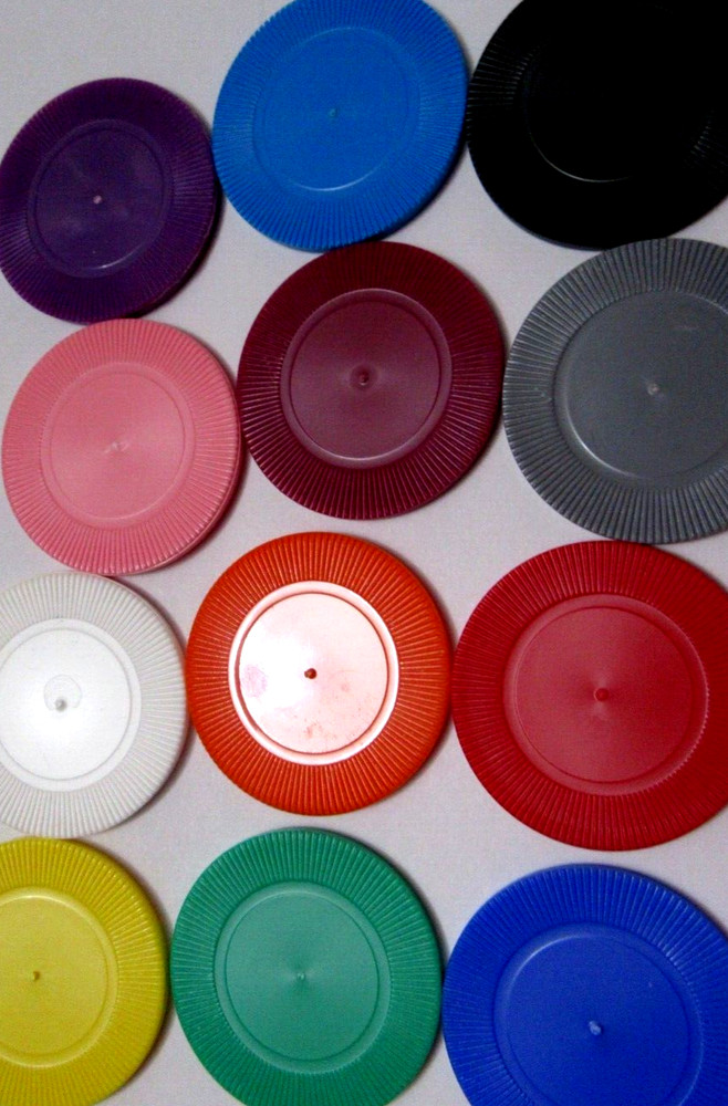 Alcoholics Anonymous Plastic AA Poker Chips Medallion Token