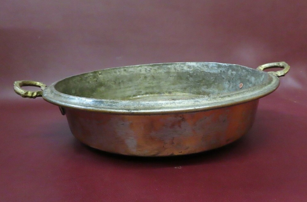 Antique Rustic Double-Handled Round 12" Copper Pan Pot w/ 8-Dimpled Base