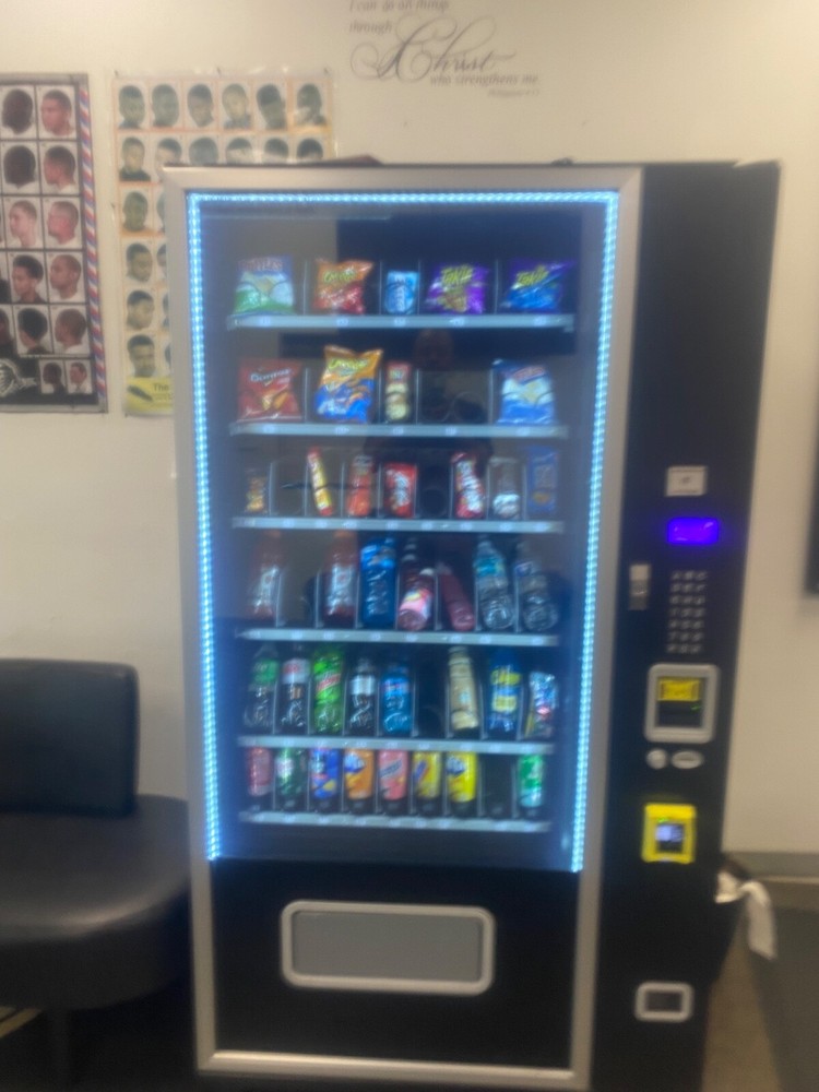 EPEX Beverage Large Combo Vending Machine with Stratified Temp Control Black