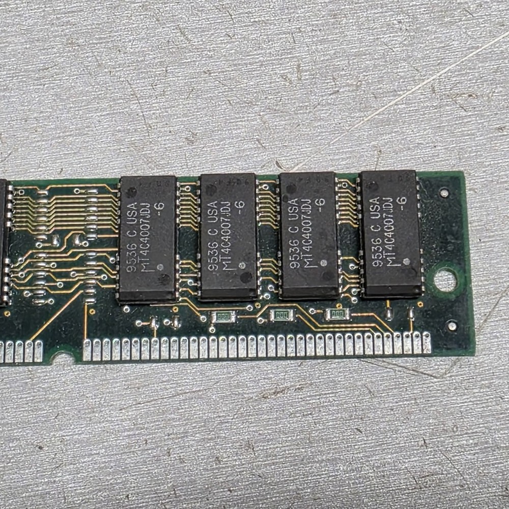 32MB 72-Pin SIMM EDO RAM Memory Module (MT4C4007DJ)