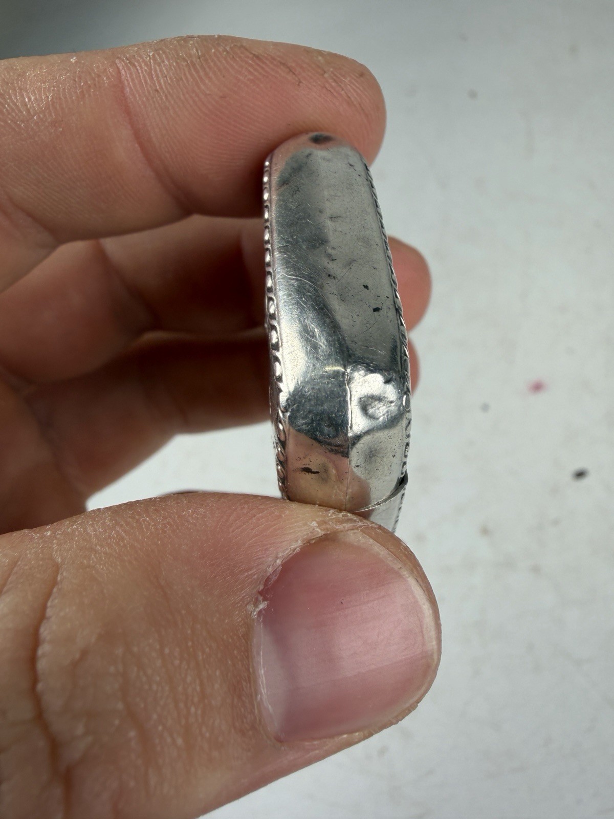 Antique Victorian Sterling Silver Repoussé Match Safe Vesta Case Late 1800s