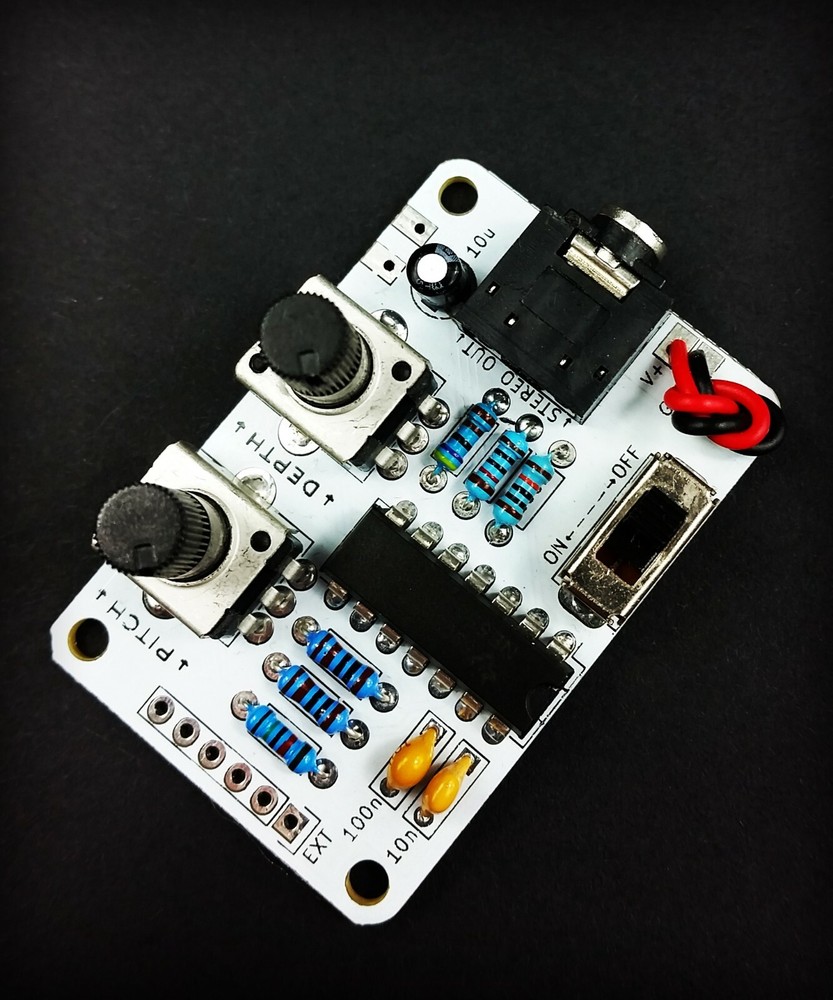 Atari Punk Console APC DIY synth soldering kit by Rakit