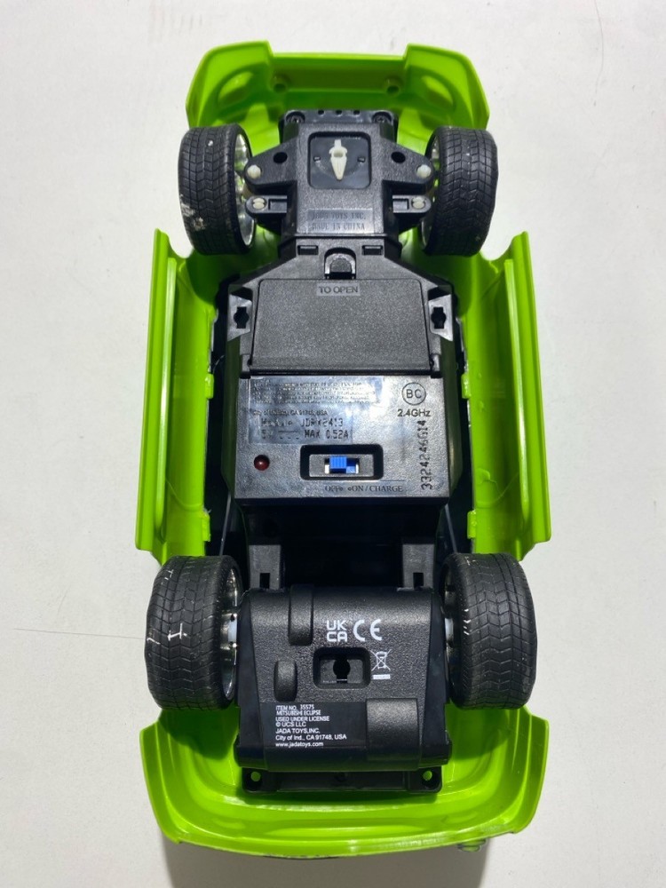 RC CAR (P32003224)