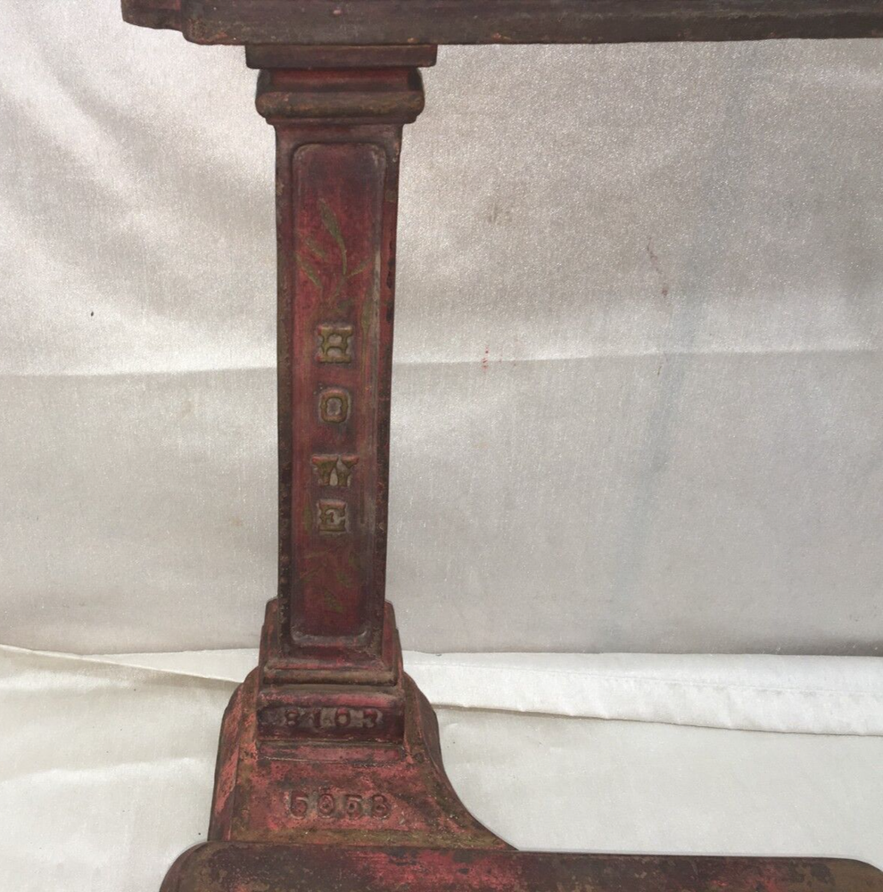 Antique Howe 5058 Platform Scale