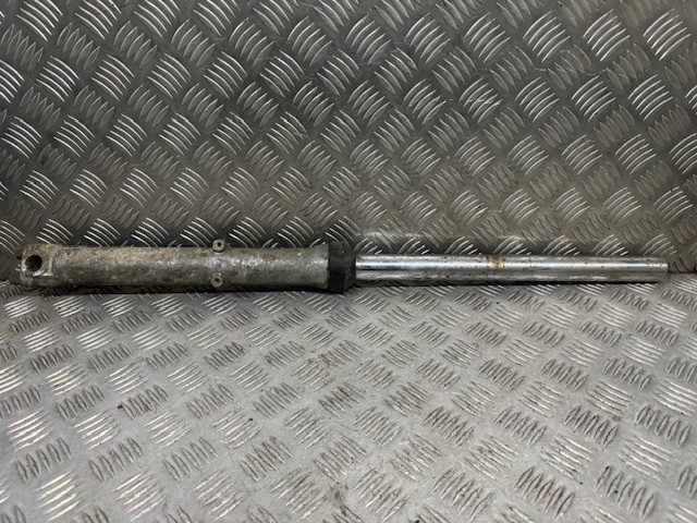 HONDA CB 250 N left fork leg