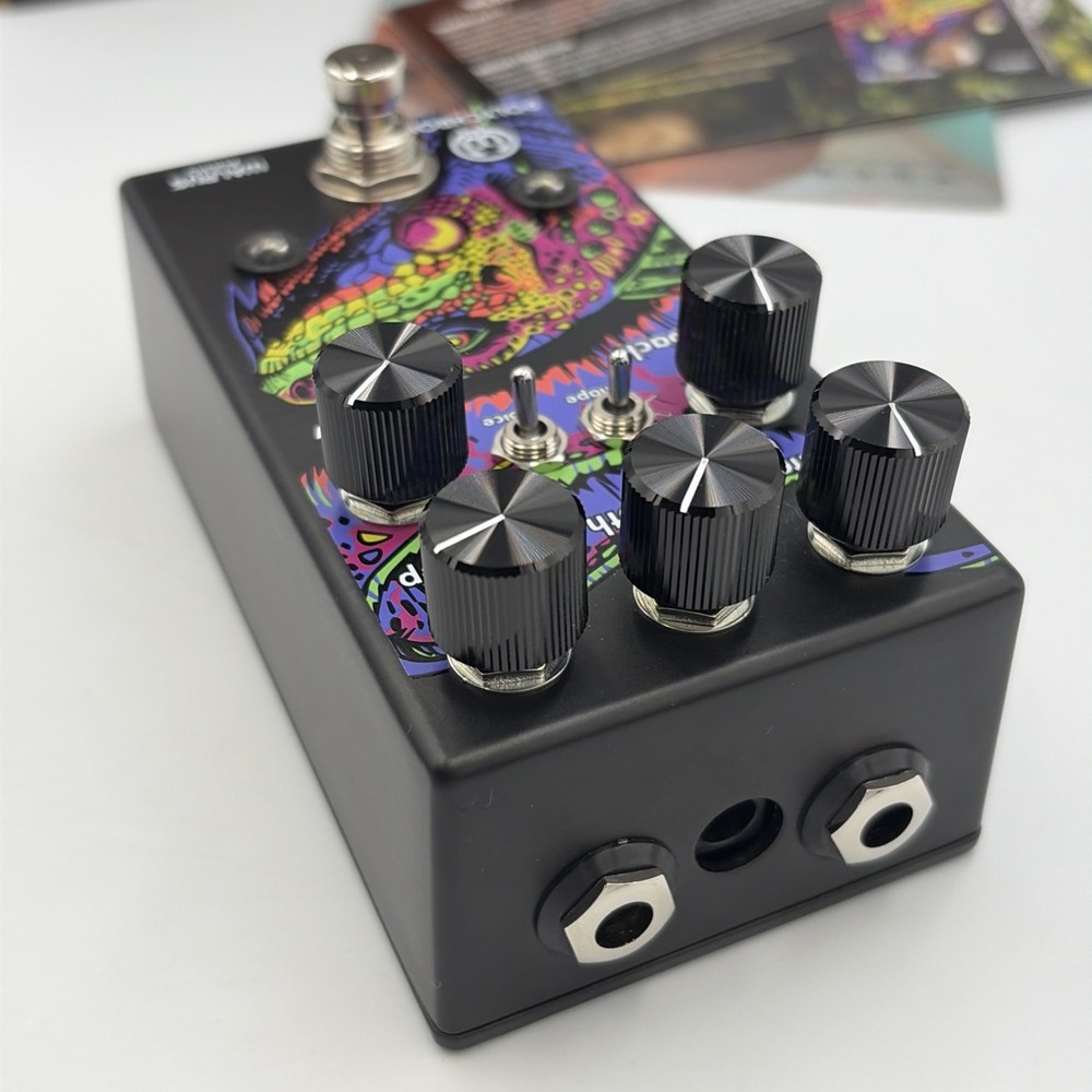 Walrus Audio Polychrome Flanger Pedal Open Box w/ Box Guitar Effects