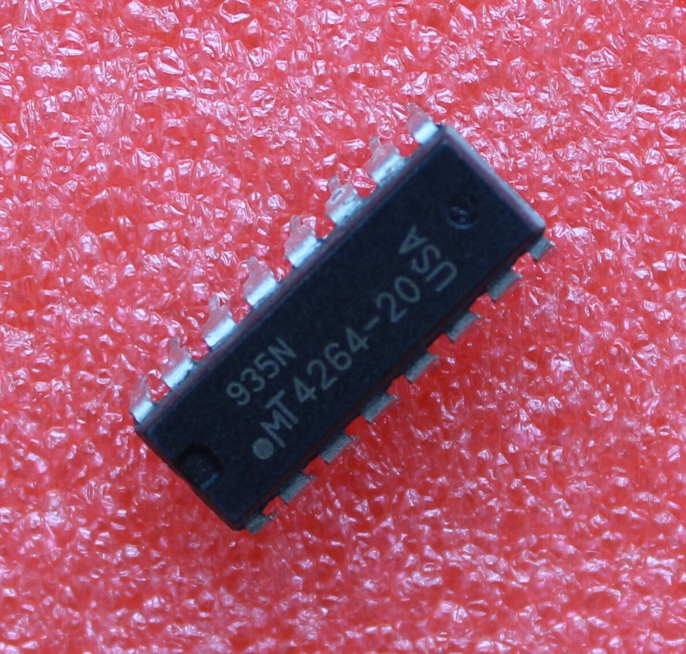 10pcs MT4264-20 MT4264 Integrated Circuit