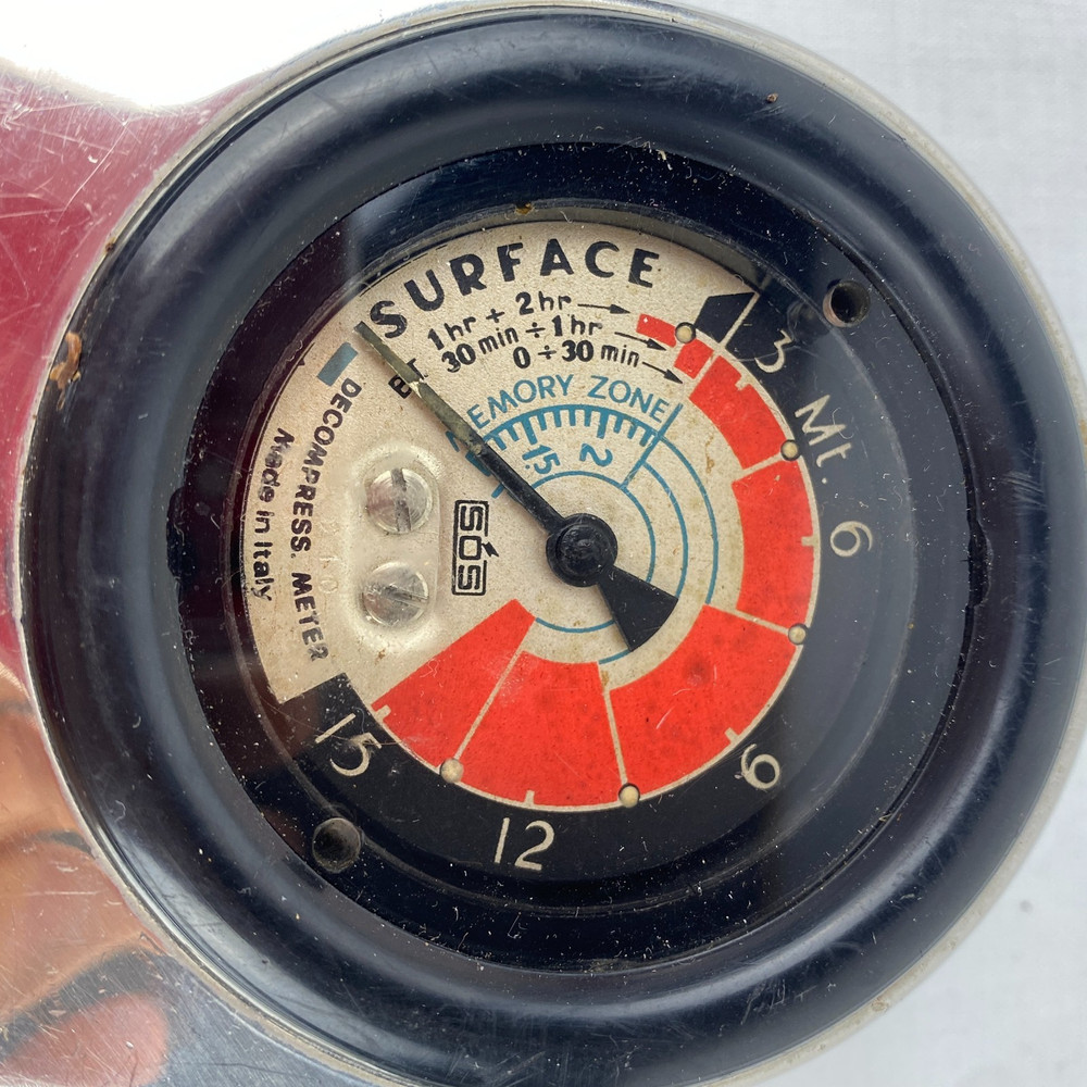 Vintage SOS Atomic Decompression Meter Scuba G34
