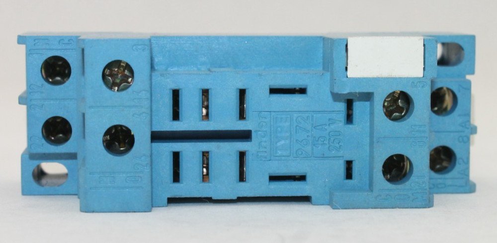 Finder 96.72 Relay Socket