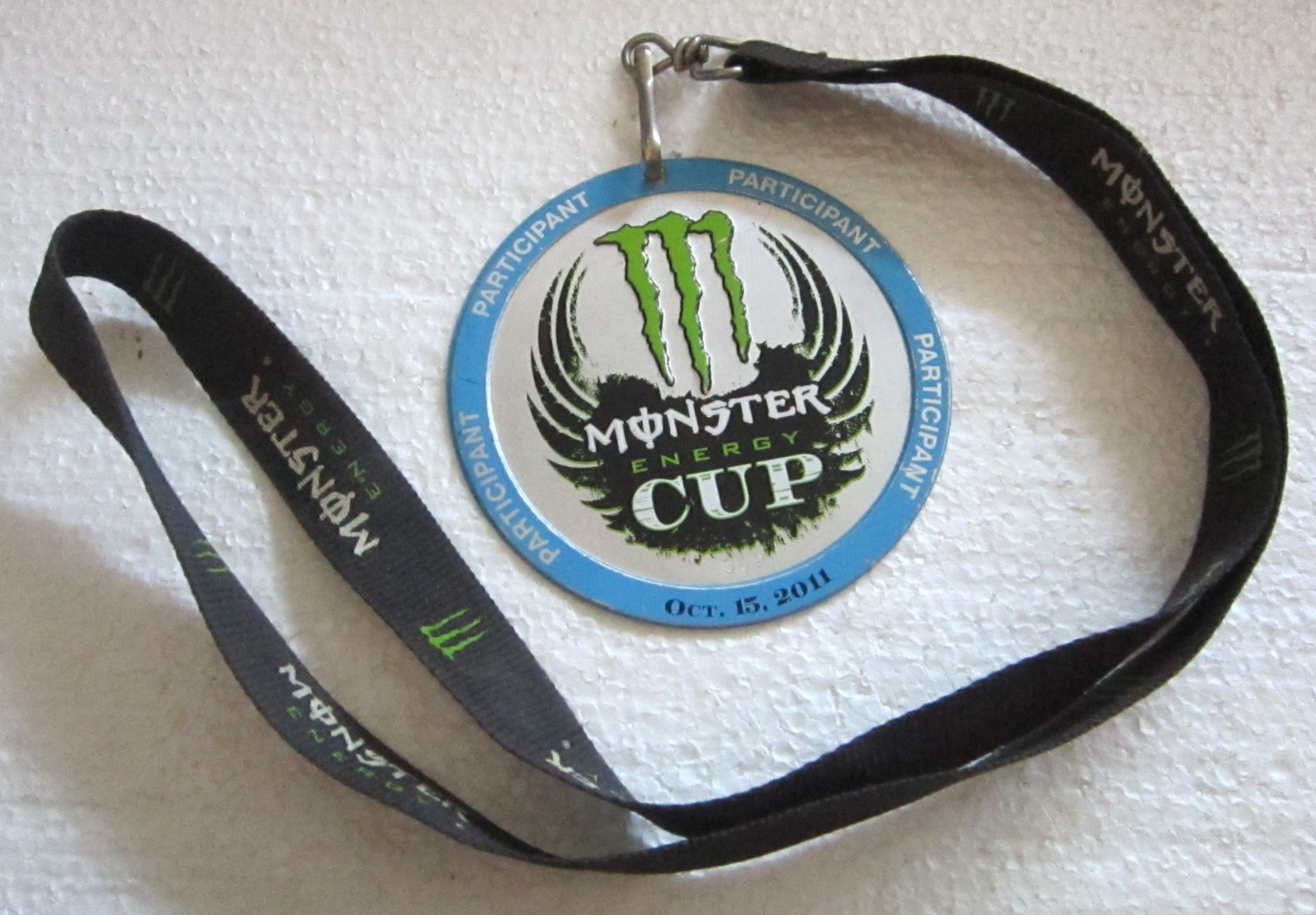 2011 MONSTER ENERGY CUP SUPERCROSS PARTICIPANT PASS & LANYARD Las Vegas smx