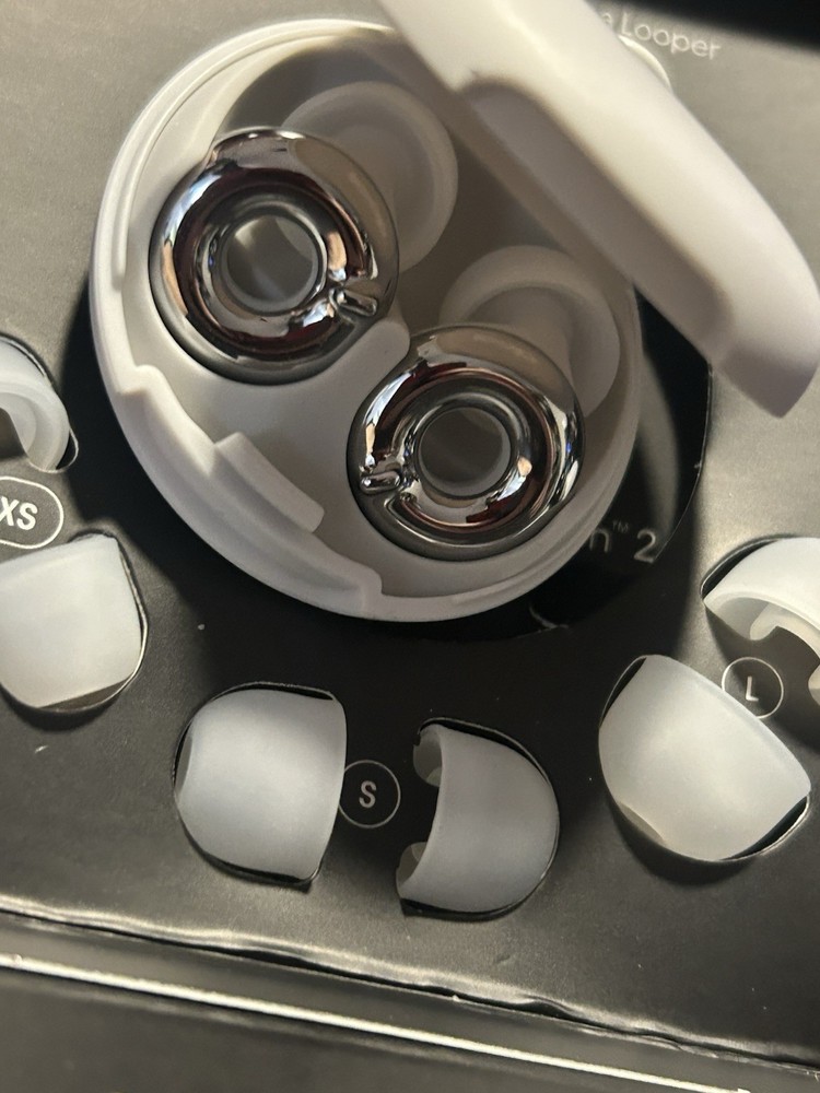 Loop Earplugs Switch 2 Silver NEW