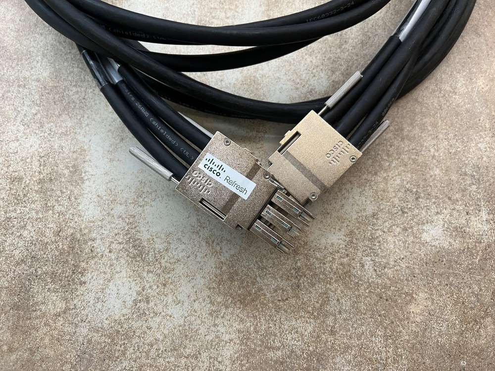 Cisco STACK-T1-3M 800-40405-01 V01 Stack Wise Stacking Cable