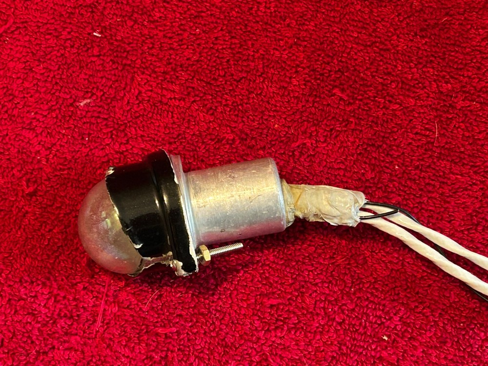 WHELEN AIRCRAFT TAIL STROBE LIGHT