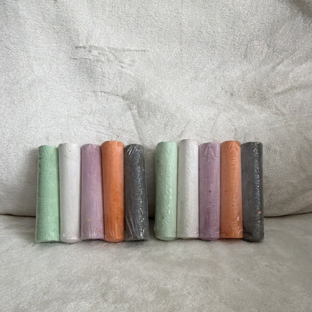 Multicolor Artists' Chalk Pastels Set