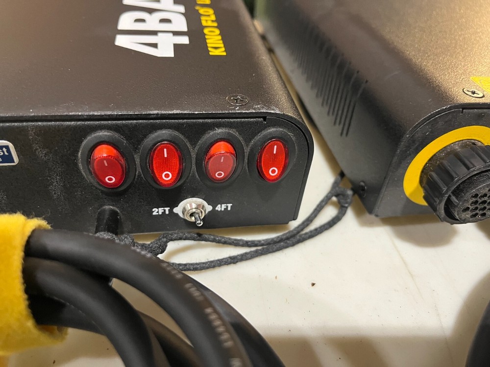 Kino Flo ballast + head feeder cables