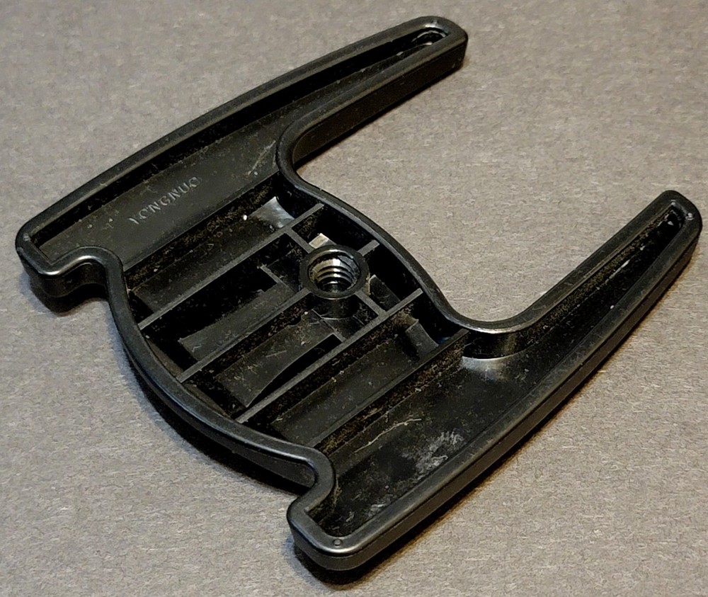 Yongnuo Flash Stand Holder Mount Bracket Cold Shoe