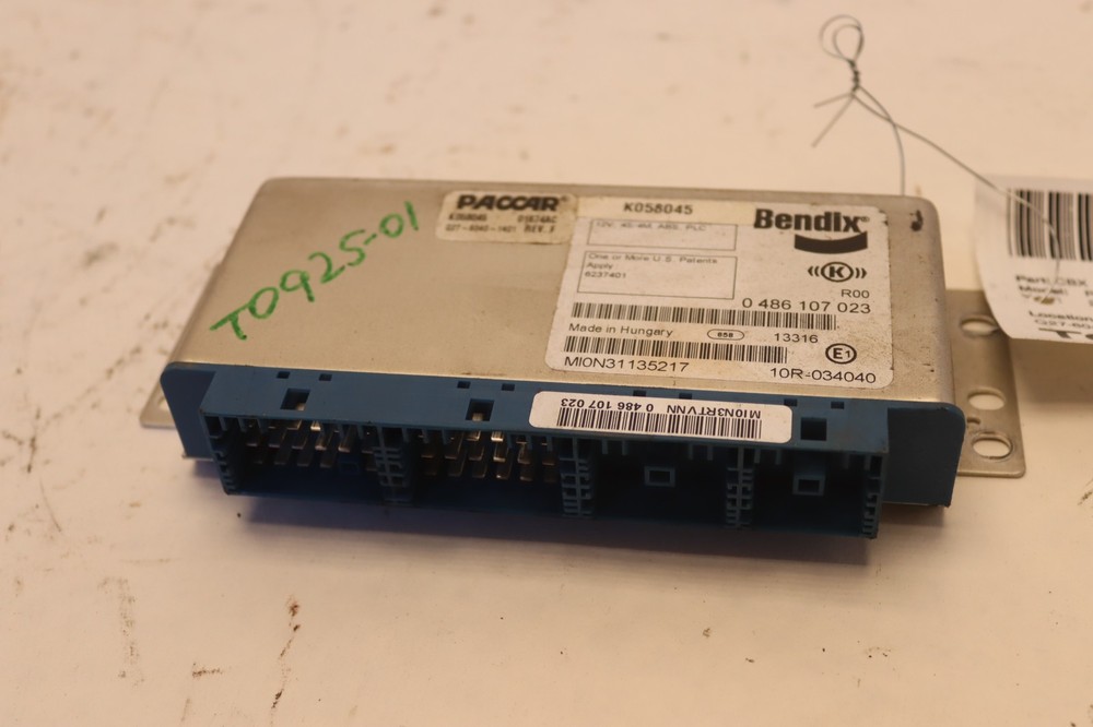 2013-2021 PETERBILT 579 BRAKE BENDIX ABS CONTROL MODULE UNIT K058045 OEM