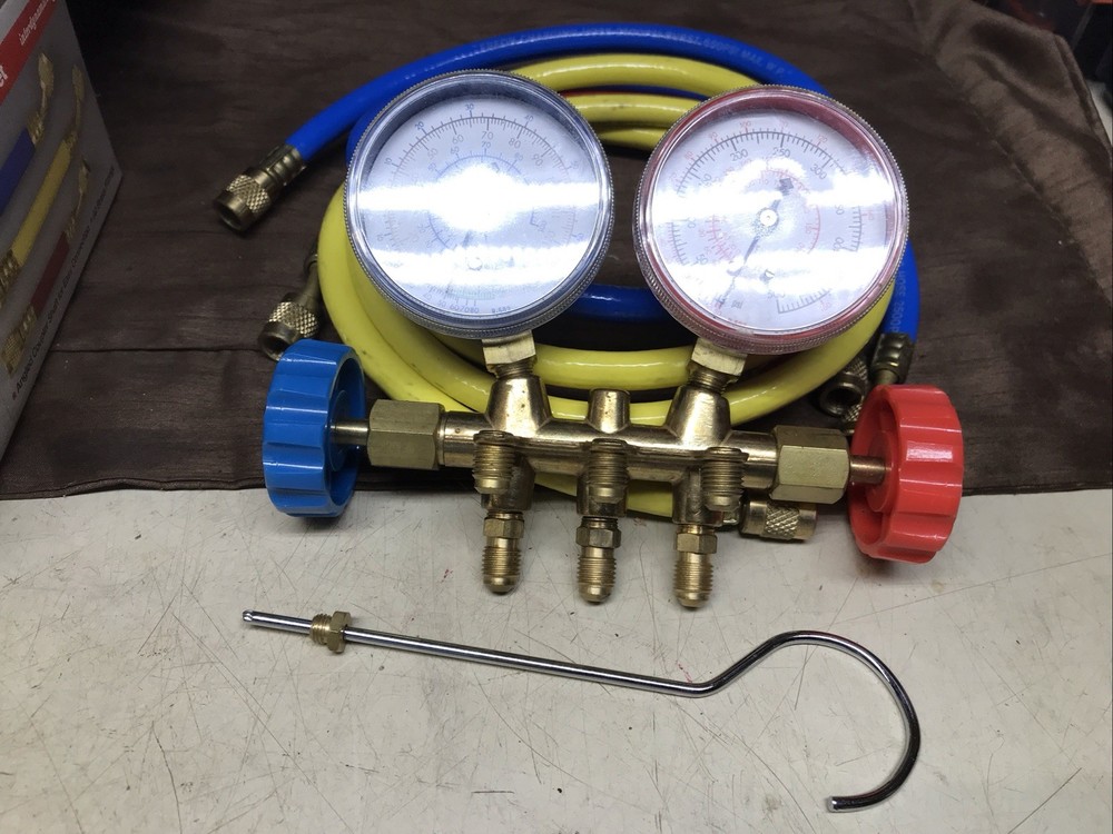Interdynamics Professional Air Conditioning Manifold Gauge Set