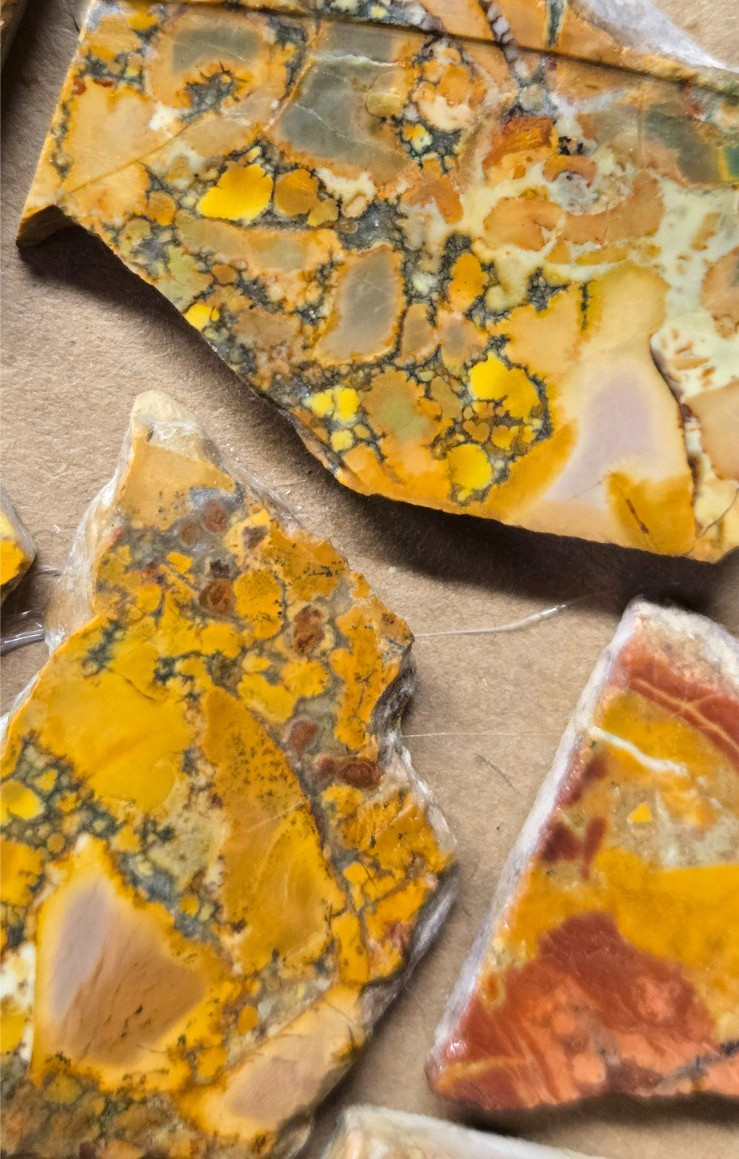 Assorted RARE Magnesite, Cabochon Slabs Preform Slices, 15 Pcs, Flat 128